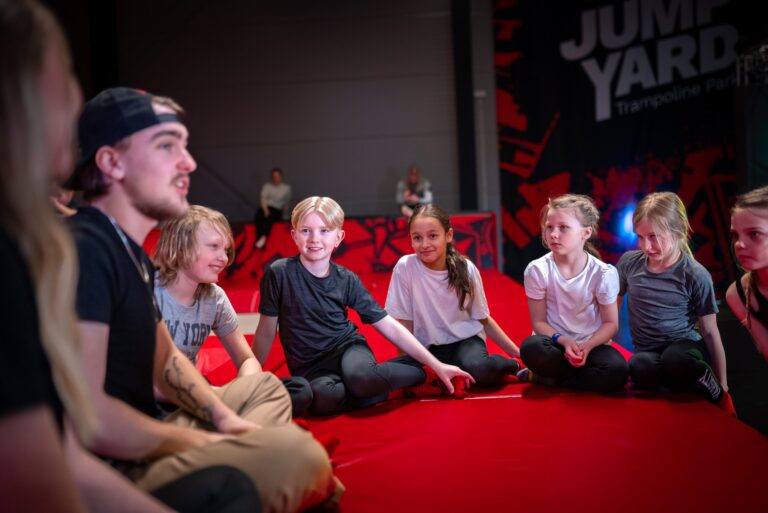 läger i Norrköping hos JumpYard trampolinpark