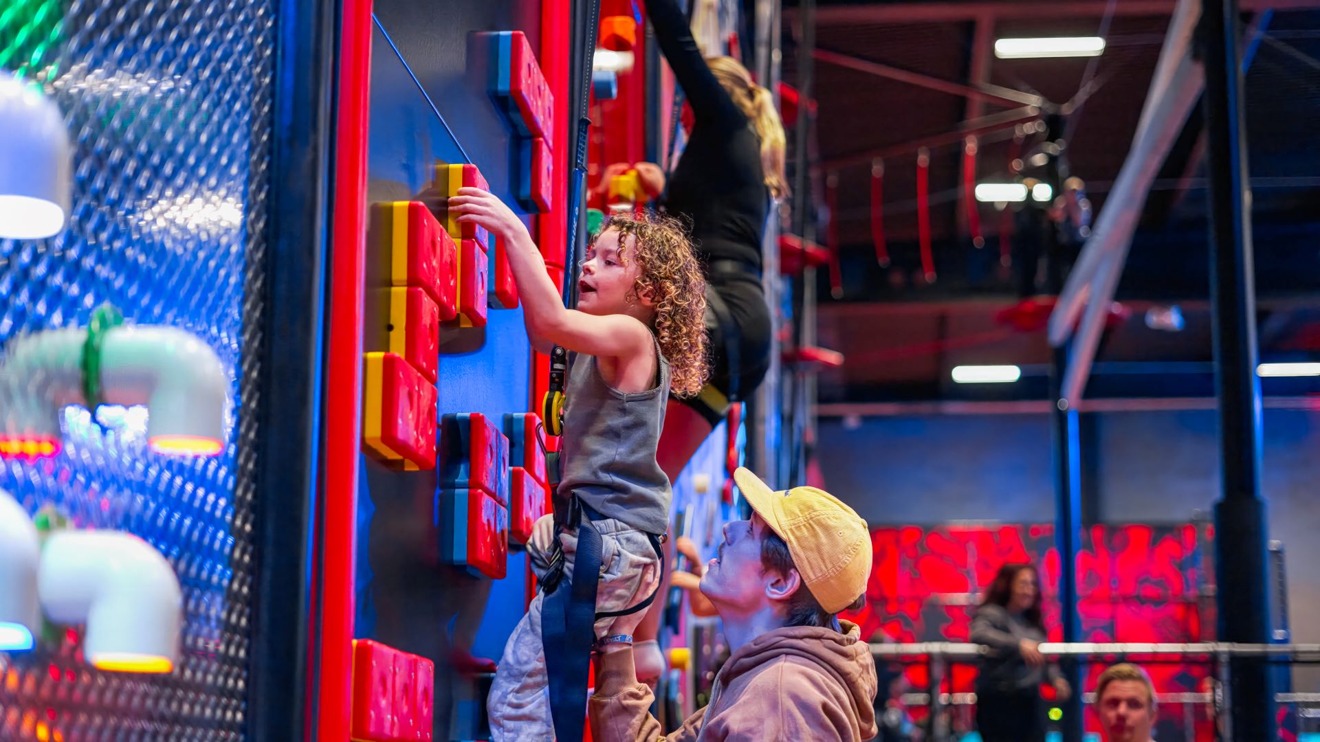 klättring i Stockholm hos JumpYard Norrköping på work & family företagsevent