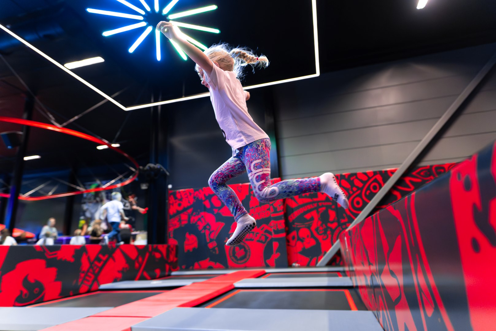 Hopptid entré inträde